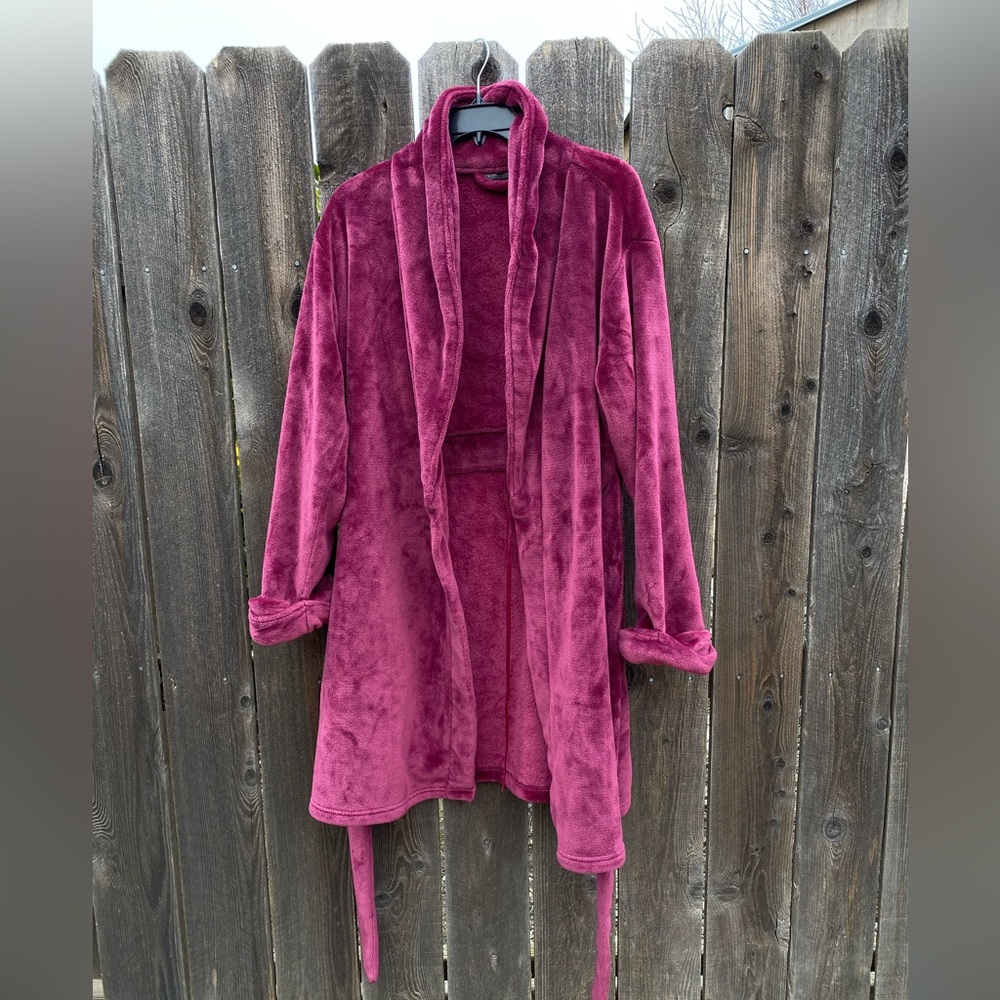 Womens robe